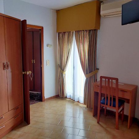 Hostal Casa Pepe Tauste Εξωτερικό φωτογραφία