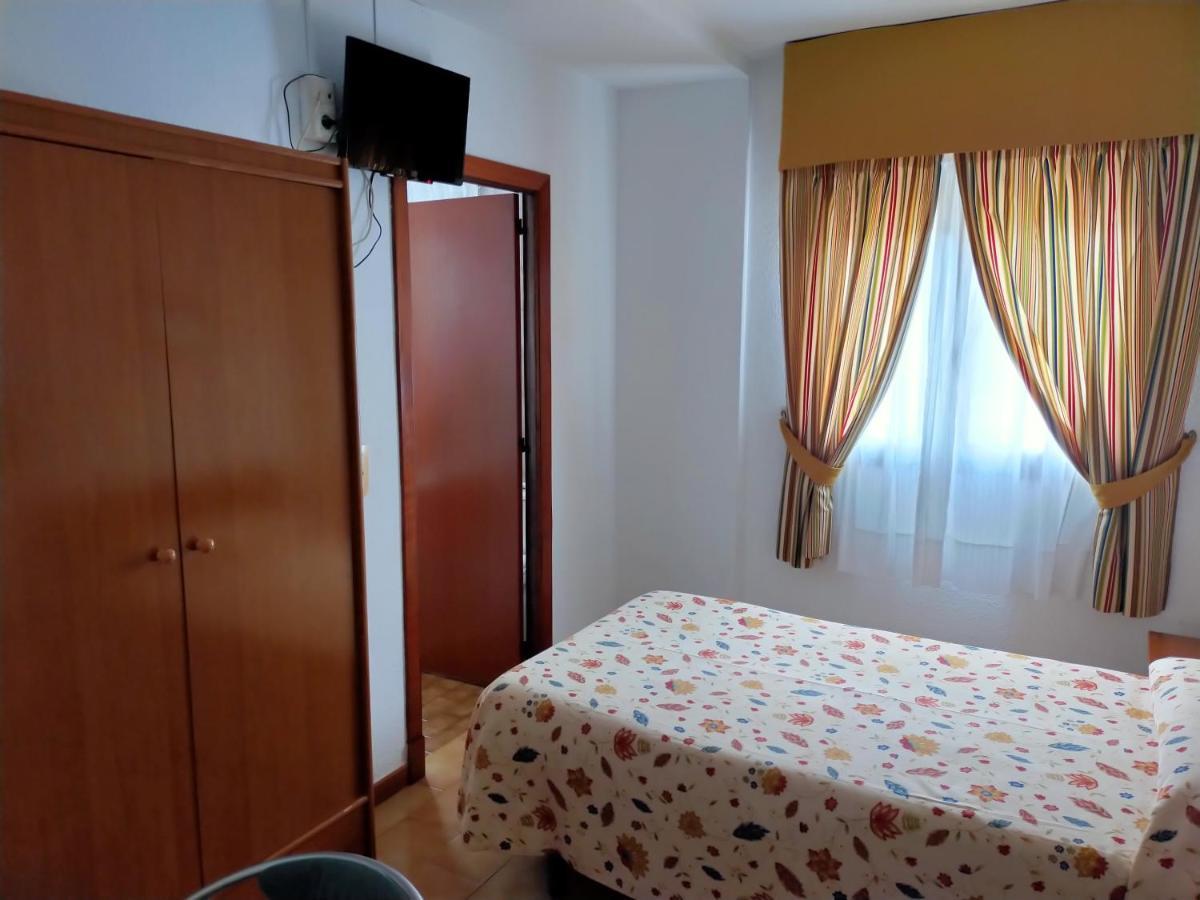 Hostal Casa Pepe Tauste Εξωτερικό φωτογραφία