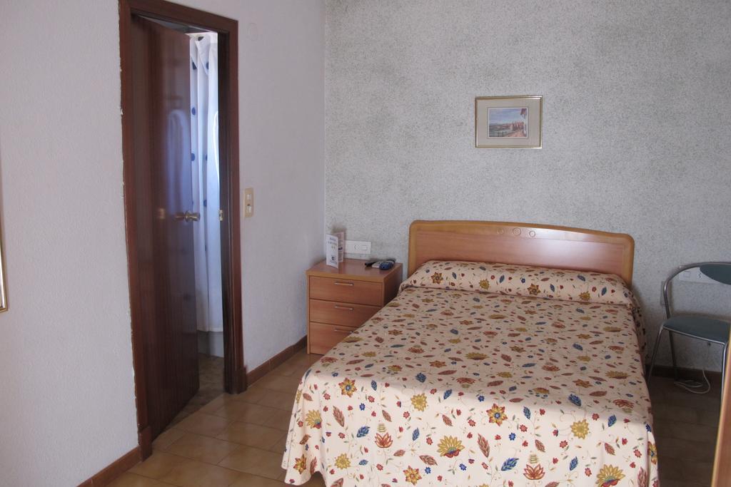Hostal Casa Pepe Tauste Δωμάτιο φωτογραφία