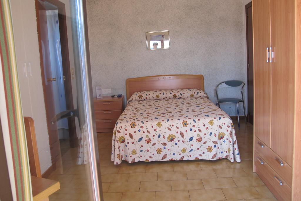 Hostal Casa Pepe Tauste Δωμάτιο φωτογραφία